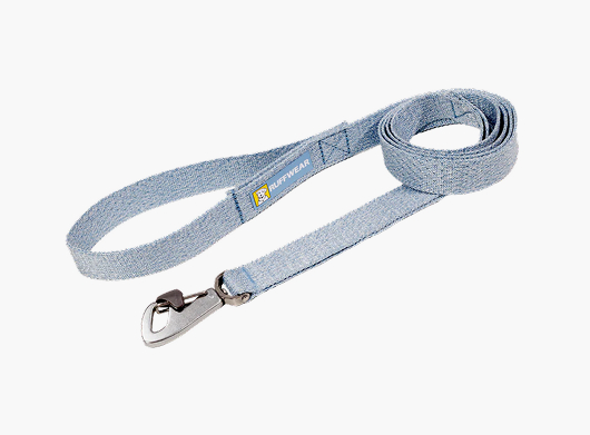 Hi & Light™ Lightweight Dog Leash in Alpenglow pink