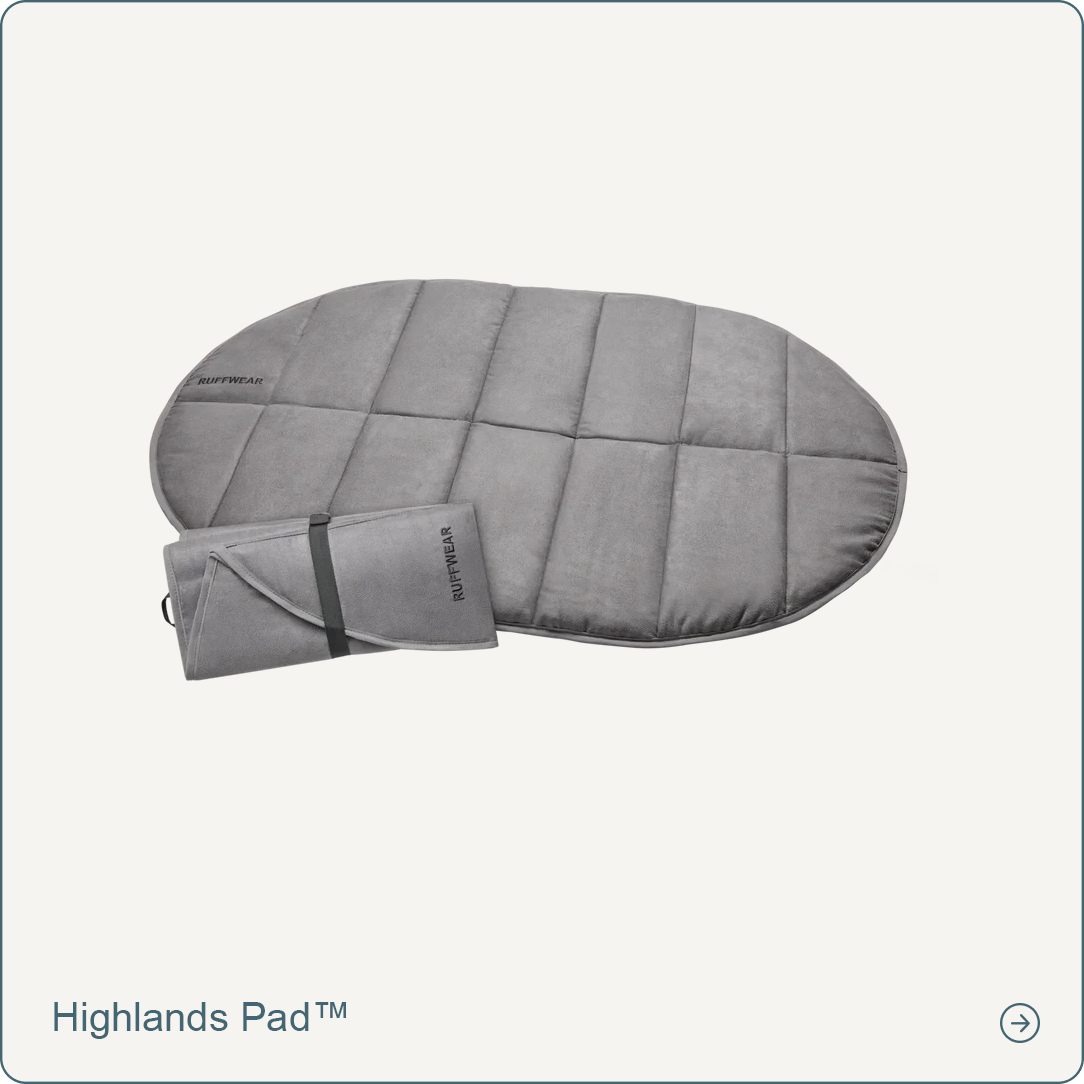 Mt. EverRest™ Dog Cot in Cloudburst Grey