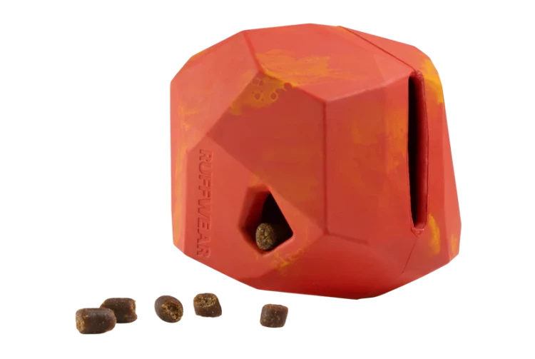 Ruffwear® Gnawt-a-Rock™ - интерактивная игрушка камень с кормом