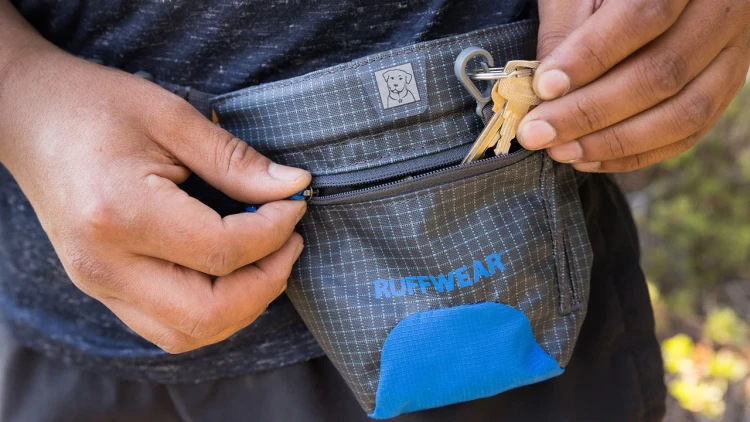 Сумочка для корма Ruffwear® Treat Trader ™